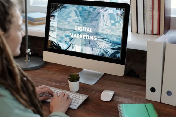 How digital marketing helps business growth